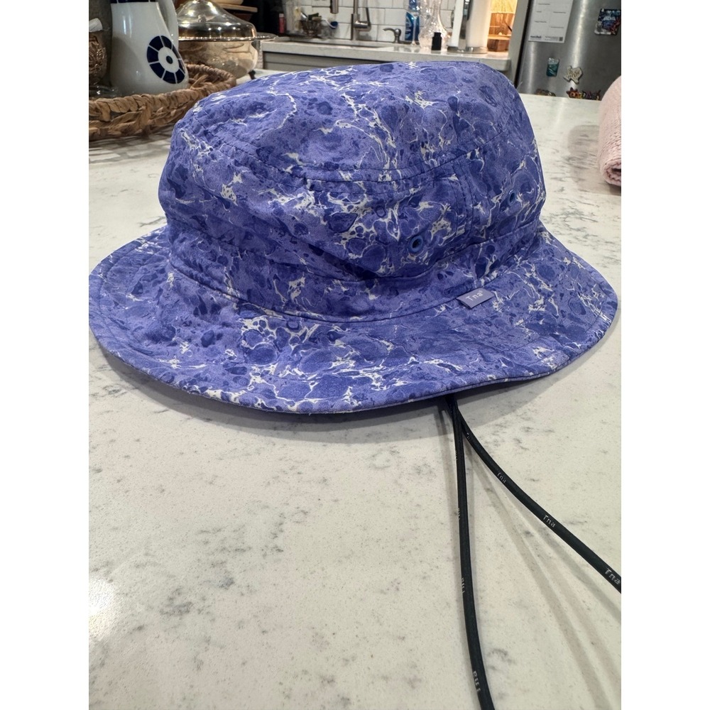 Tna Aritzia Blue Marble Print Bucket Hat with Adjustable Chin Strap S/M